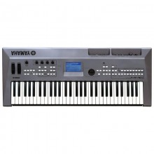 Synth&eacute;tiseur YAMAHA MM6